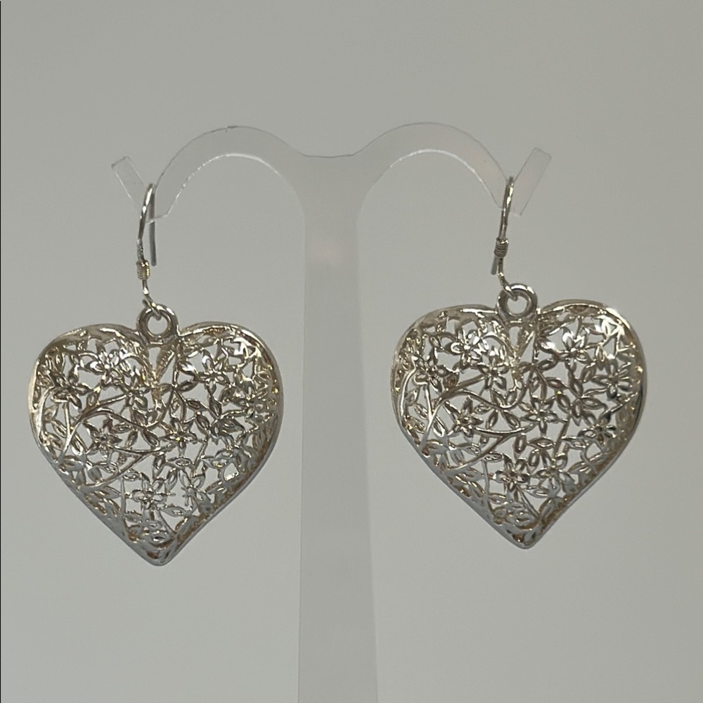 Elegant 925 Silver Heart Earrings